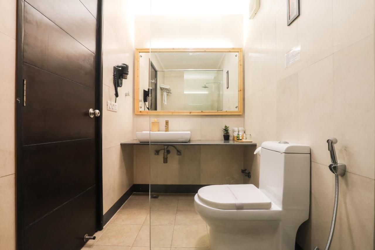 Hotel Siesta Basil - Okhla Nové Dillí Exteriér fotografie