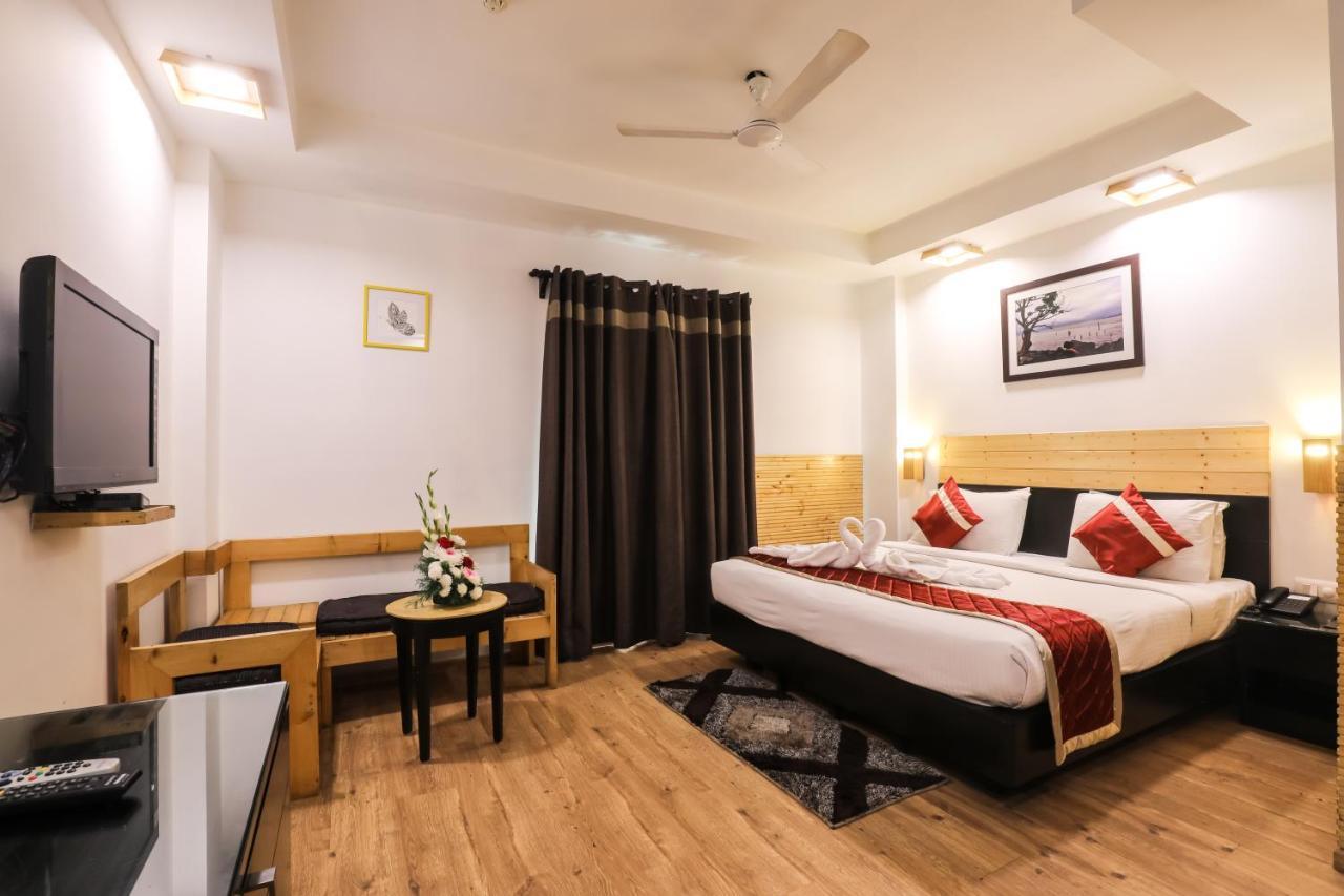Hotel Siesta Basil - Okhla Nové Dillí Exteriér fotografie